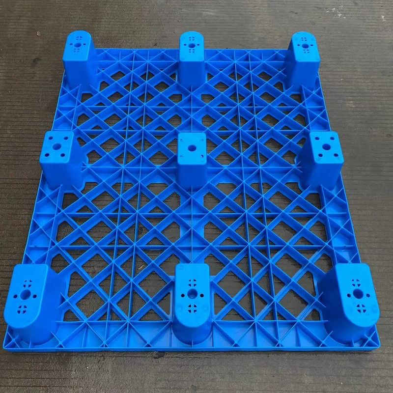 ภาระหนัก สามารถนําไปใช้ใหม่ได้ 2 ทาง 4 ทาง Euro Pallet Light Duty HDPE ผิวเรียบ